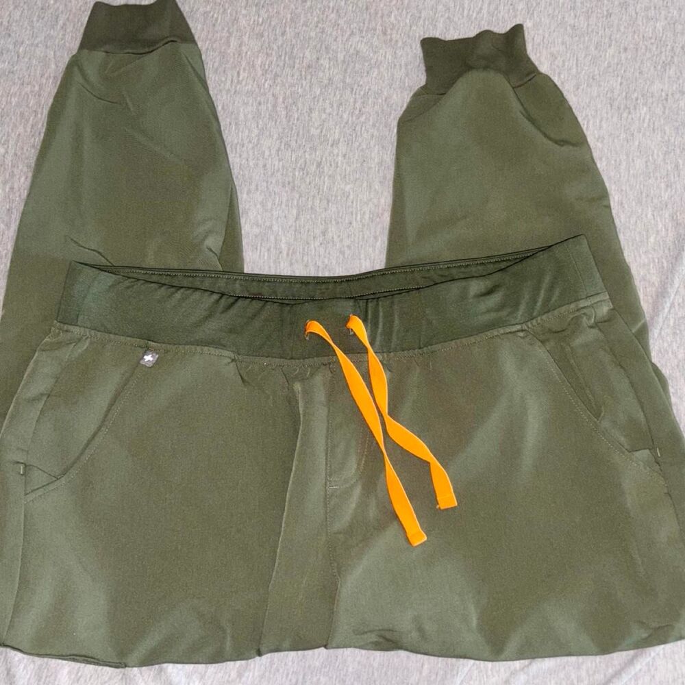 Women’s Petite Scrub Pants